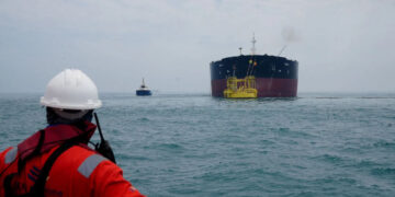Are oil tankers being destroyed in Hormuz? Iran claims ‘explosions’ as US strikes hit 9th night