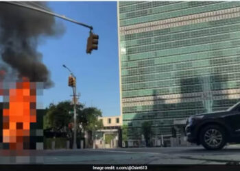 Man With Tibetan Flag Dies After Setting Himself On Fire Outside UN