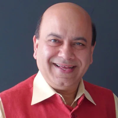 100 वर्षों के संघ पर पुस्तक विमोचन में भावुक पल: उपराष्ट्रपति ने डॉ. विजय जौली को पहचानकर ताज़ा की पुरानी यादें 2 vijayjollyy