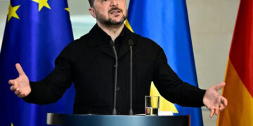 Zelensky To Meet US Senators Today As Russia Sanctions Vote Expected