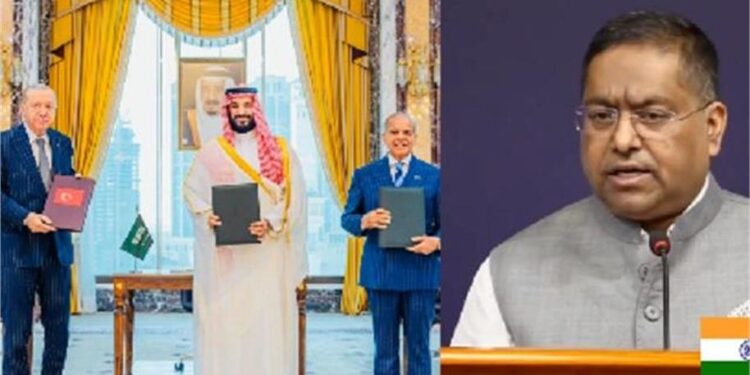Pakistan, Saudi Arabia and Türkiye Forge New Defence Pact; ‘Attack on One Means Attack on All’ Puts India on Alert