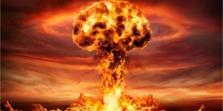 Pakistan Could Be First to Go Nuclear, Professor Warns; Nuclear Brinkmanship Raises Global Alarm 1 Pakistan Could Be First to Go Nuclear, Professor Warns; Nuclear Brinkmanship Raises Global Alarm