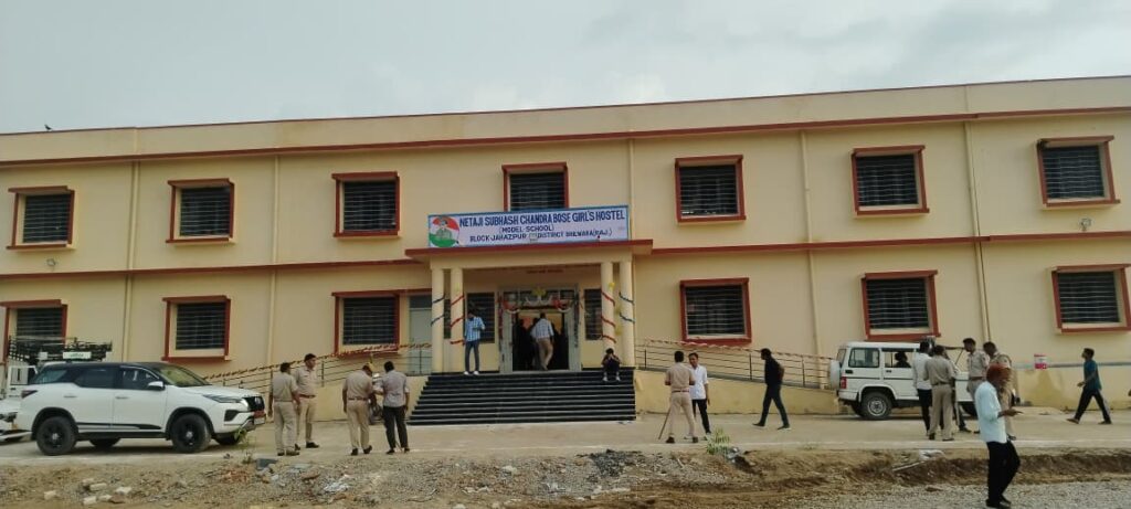 जहाजपुर को मिला पहला बालिका आवासीय छात्रावास, छात्राओं को मिलेगी आधुनिक आवासीय सुविधा 1 WhatsApp Image 2026 08 05 at 6.39.54 PM 1