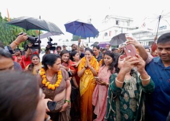 India: Women Hail CM Rekha Gupta as Delhi Laxmi Yojana Crosses 4.57 Lakh Registrations