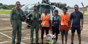 Indian Coast Guard Rescues 9 Fishermen as Boat Sinks Off Daman