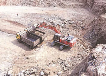 Central African Republic shuts gold mine after collapse kills more than 100
