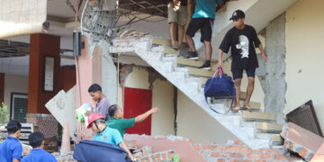 Massive earthquakes in 3 countries: Is Ring of Fire waking up?