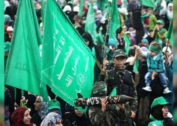 Hamas agrees to disarm under Gaza deal if Israel withdraws troops