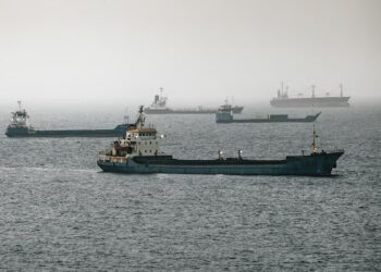 Hormuz Strait to remain shut until US meets interim deal conditions: Iran 2 Hormuz Strait to remain shut until US meets interim deal conditions: Iran