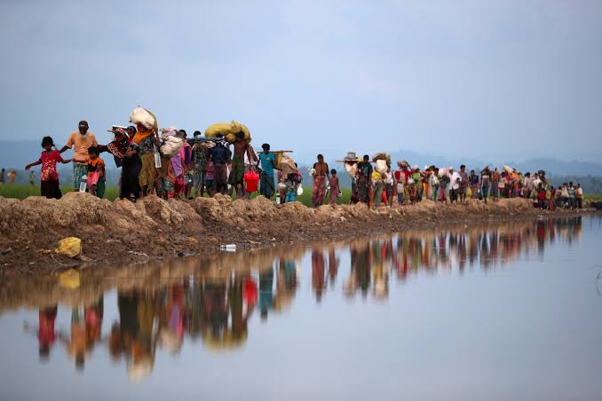 Myanmar says 300,000 Rohingya refugees can return when Rakhine stabilises