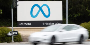 Meta Faces Trial Over Claims Facebook, Instagram Harm Young Users