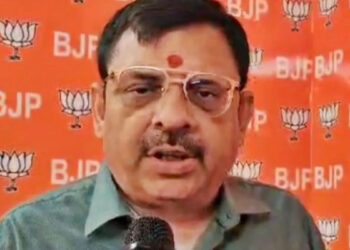 India: Delhi BJP Hits Out at AAP Over Kuldeep Kumar Questioning, Alleges Politicisation of Sanitation Worker’s Death