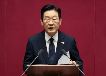 South Korean President calls for talks with North Korea, seeks ‘peace regime’