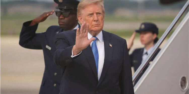 Trump announces ‘biggest oil deal in world history’ with Venezuela 1 Trump announces ‘biggest oil deal in world history’ with Venezuela