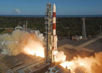 Vietnam’s VinSpace inks deal with SpaceX to launch first satellites in 2027