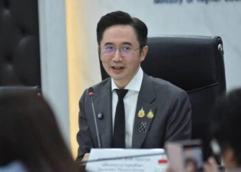 “ยศชนัน” ออก 4 มาตรการยุติขัดแย้ง “อุเทนถวาย-ปทุมวัน” สั่งงดใช้พื้นที่พิพาทอย่างน้อย 3 เดือน