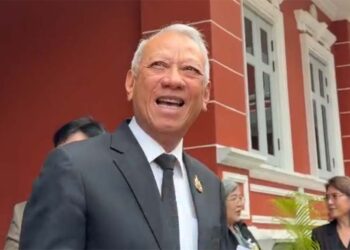 “พิพัฒน์” รุดลงพื้นที่หาต้นตอน้ำมันรั่วพระราม 3 ชี้มีอำนาจเรียกค่าเสียหาย-เอาผิดผู้ประกอบการ