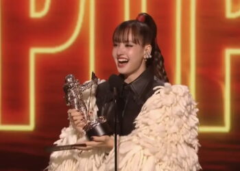 สร้างประวัติศาสตร์! “ลิซ่า” คว้า Best Pop เวที MTV VMAs 2026 ศิลปินเดี่ยวเอเชียคนแรกที่ทำได้