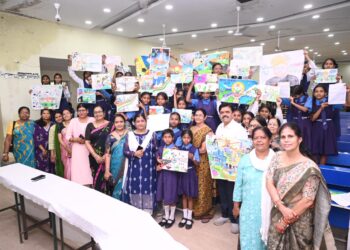 सेवा संकल्प अभियान: जे.आर. दानी शासकीय कन्या उत्कृष्ट हिन्दी विद्यालय में विकसित भारत @2047 पर विविध कार्यक्रम