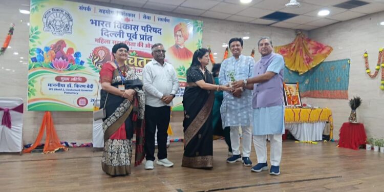 भारत विकास परिषद के कार्यक्रम में सांस्कृतिक प्रस्तुतियों ने मोहा मन 1 भारत विकास परिषद के कार्यक्रम में सांस्कृतिक प्रस्तुतियों ने मोहा मन