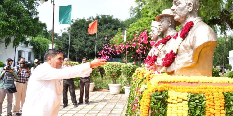 India: Delhi Assembly Honours Vithalbhai Patel, Bhagat Singh on Birth Anniversaries
