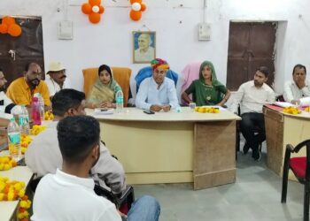पहली बोर्ड बैठक में विकास के एजेंडे पर मुहर, पार्षदों ने उठाए शहर के ज्वलंत मुद्दे 2 पहली बोर्ड बैठक में विकास के एजेंडे पर मुहर, पार्षदों ने उठाए शहर के ज्वलंत मुद्दे