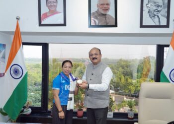 Cabinet Minister Ashish Sood Invites Mirabai Chanu to Join Delhi’s Sports Vision After Historic Asian Games Silver 2 Cabinet Minister Ashish Sood Invites Mirabai Chanu to Join Delhi’s Sports Vision After Historic Asian Games Silver