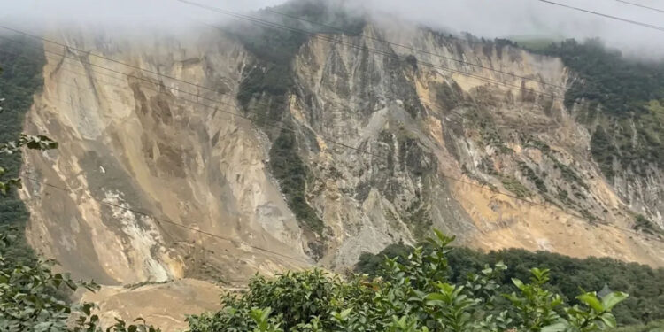 Mountain collapses into river in Nepal, terrifying video captures chaos