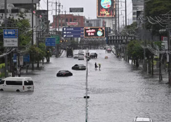 "Every Canal Is Filled": Bangkok Declares Flood Disaster Amid Heavy Rainfall 2 “Every Canal Is Filled”: Bangkok Declares Flood Disaster Amid Heavy Rainfall