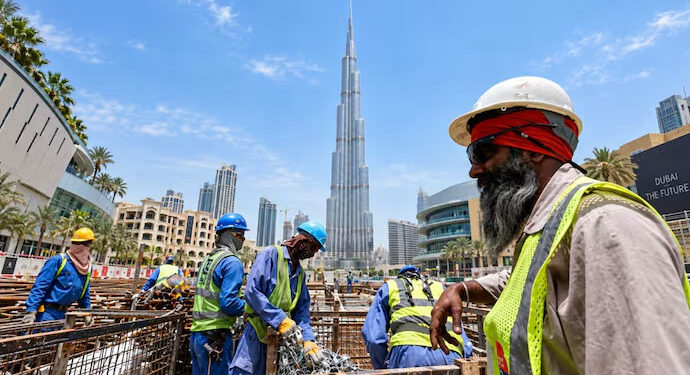 Why UAE has abruptly cancelled visas of 5,000 Bangladeshis 1 Why UAE has abruptly cancelled visas of 5,000 Bangladeshis