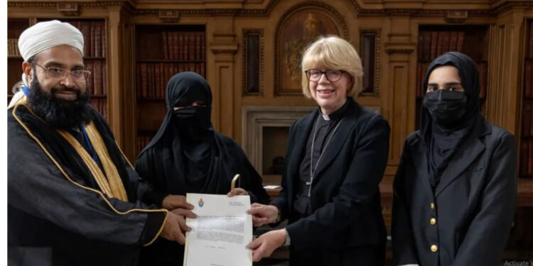 Pakistani cleric honoured by Archbishop linked to blasphemy ‘blackmail’ gang 1 Pakistani cleric honoured by Archbishop linked to blasphemy ‘blackmail’ gang