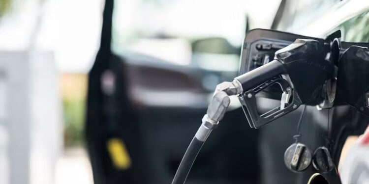 Iran Doubles Gasoline Price For Heavy Users Amid Economic Strain 1 Iran Doubles Gasoline Price For Heavy Users Amid Economic Strain