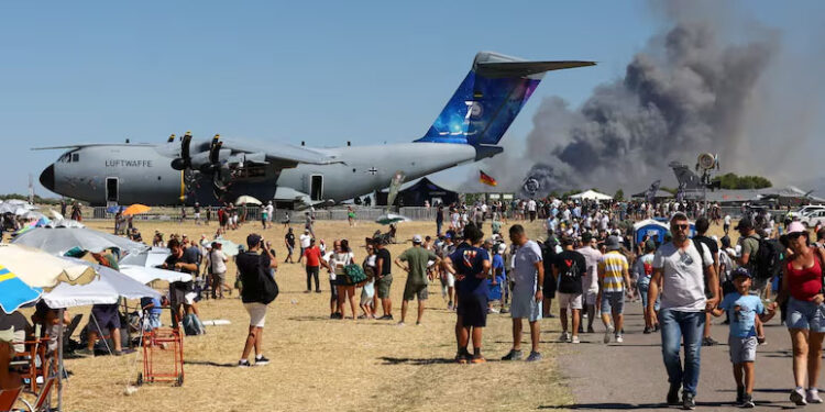 Greek F-4 Phantom Fighter Jet Crashes During Airshow Near Athens 1 Greek F-4 Phantom Fighter Jet Crashes During Airshow Near Athens