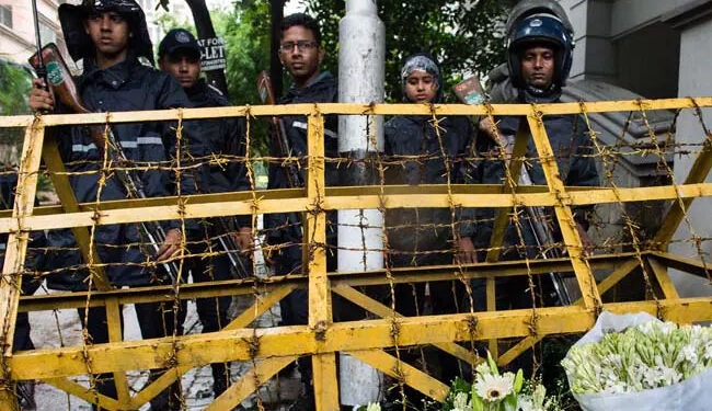 12 Among 23 Detained From Dhaka Mosque Held For Suspected Extremist Links