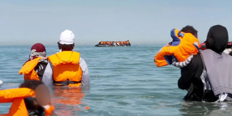 Channel smuggling gangs resort to ‘mega-dinghies’ as crackdown limits small boat supply