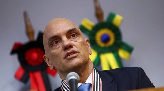 Brazil judge Alexandre de Moraes faces resignation calls over Vorcaro links 1 Brazil judge Alexandre de Moraes faces resignation calls over Vorcaro links