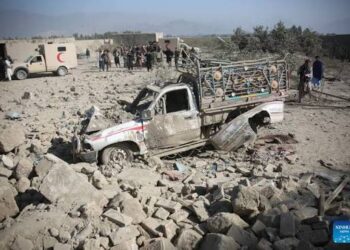 Afghanistan Summons Pakistani Envoy, Protests Airstrikes on Kunar and Paktika