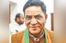राजनीति अपनी जगह, जनता का विकास सर्वोपरि: मोहन सिंह बिष्ट 2 राजनीति अपनी जगह, जनता का विकास सर्वोपरि: मोहन सिंह बिष्ट
