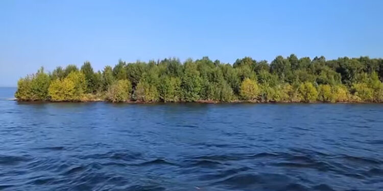 Mysterious Floating Island Appears And Vanishes In Canadian Reservoir