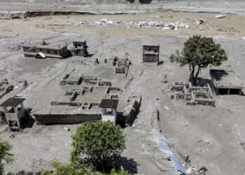'Nepal disaster highlights need for multi-hazard assessment of Himalayas' 7 ‘Nepal disaster highlights need for multi-hazard assessment of Himalayas’