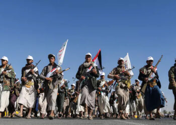 Pakistan Warns Iran To Rein In Its Houthi Allies As Saudi Strikes Back