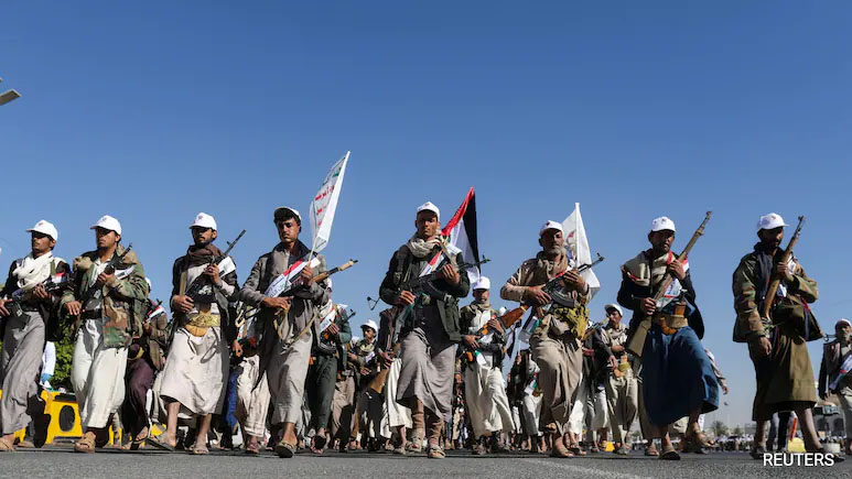 Pakistan Warns Iran To Rein In Its Houthi Allies As Saudi Strikes Back