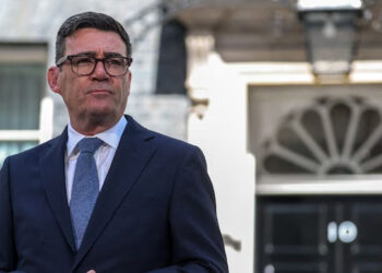 UK heading for break-up? Irish, Scottish, Welsh leaders likely to seek referendum 5 UK heading for break-up? Irish, Scottish, Welsh leaders likely to seek referendum