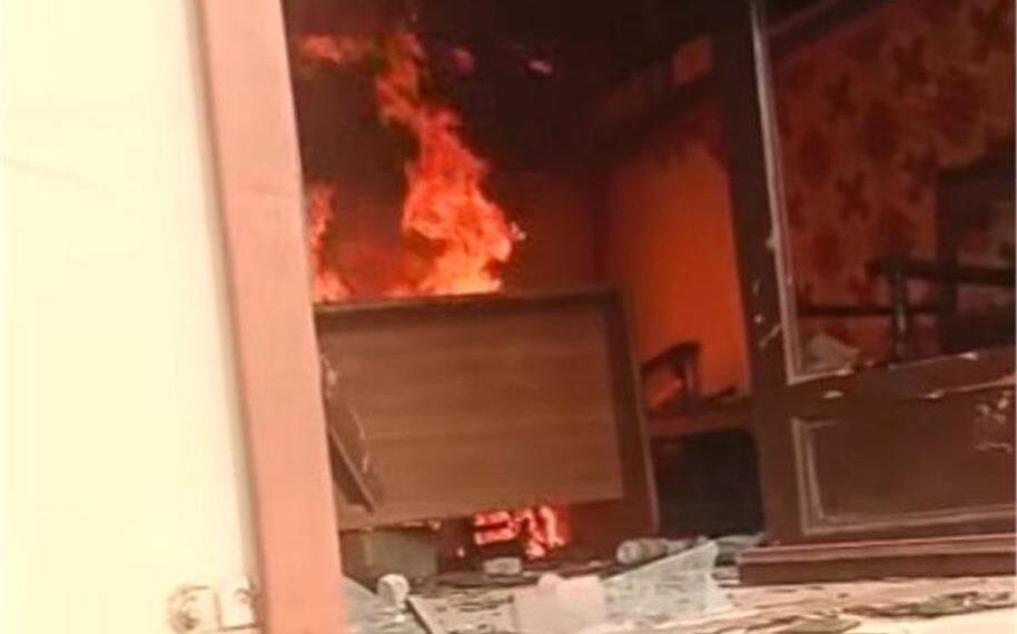 Pakistan Mob Torches Christian’s Home, Shop After Blasphemy Claim; 35 Families Flee