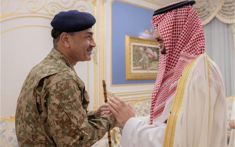 Is Pakistan’s Foreign Policy Under Military Control? Troop Deployment to Saudi Arabia Without a Parliamentary Vote