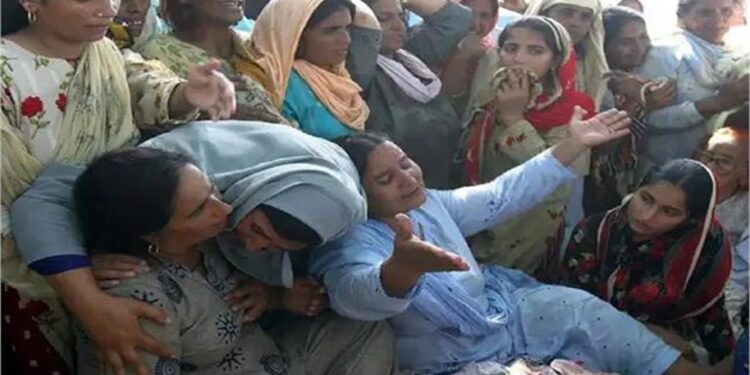 Pakistan Violence Deaths Surge 83% in Q3; 1,415 Killed Between July and September 1 Pakistan Violence Deaths Surge 83% in Q3; 1,415 Killed Between July and September