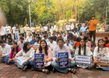 ‘Stop Anarchy, Embrace Democracy’: ABVP Protests at Delhi University 3 ‘Stop Anarchy, Embrace Democracy’: ABVP Protests at Delhi University