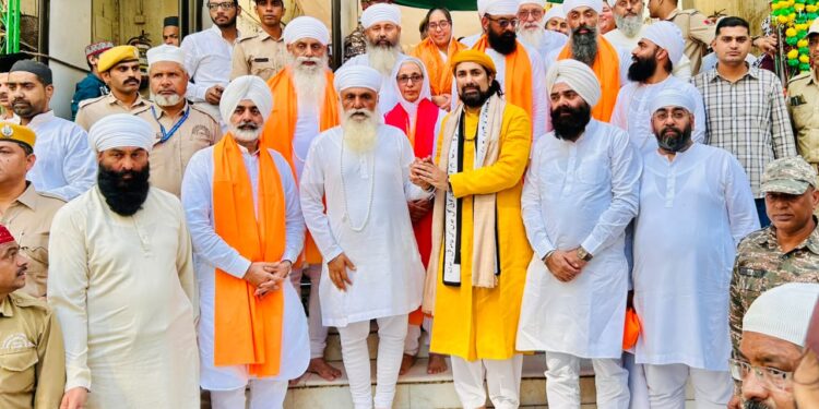 Sufi-Sikh Unity Shines at Ajmer Sharif as Namdhari Head Receives Global Peace Award