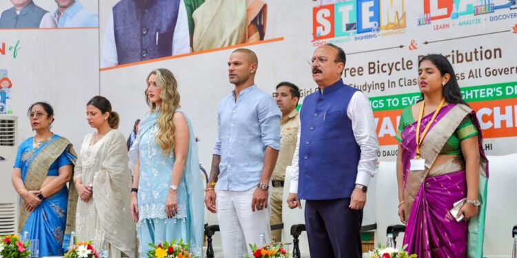Delhi School Gets New STEM Lab; Education Minister Ashish Sood Distributes Free Bicycles to 32 Girls