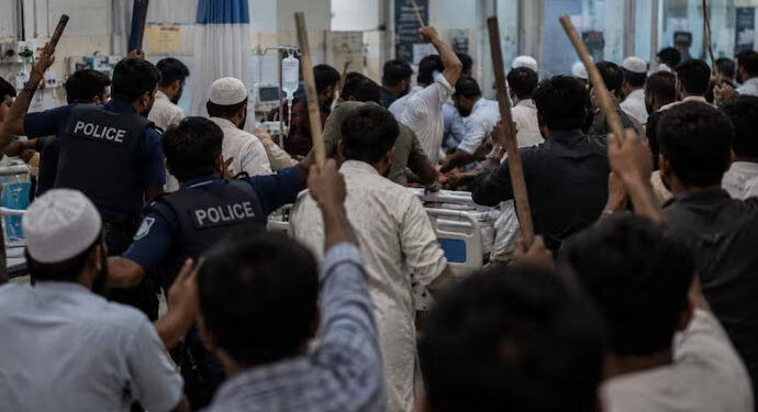 Bangladesh man killed over blasphemy. Police had rescued him, but mob attacked again 1 Bangladesh man killed over blasphemy. Police had rescued him, but mob attacked again